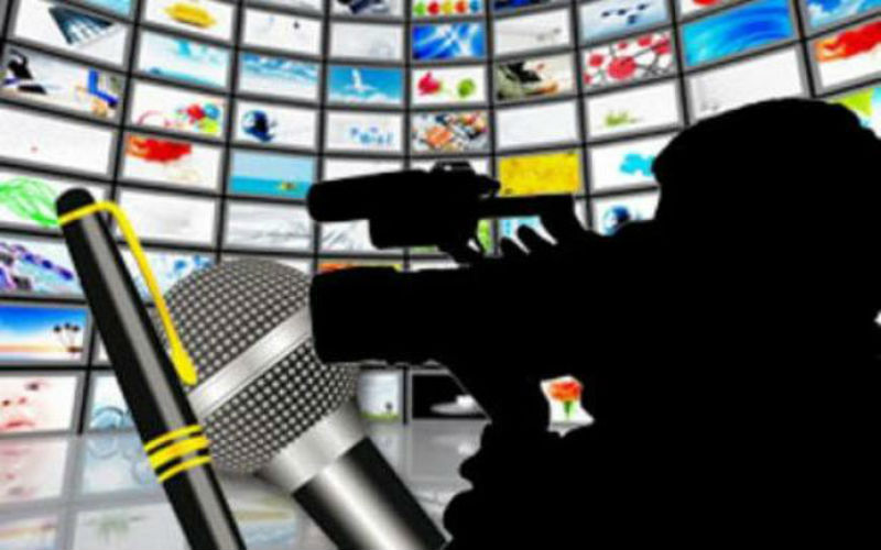 المومني يؤكد اهمية التنسيق والتعاون مع