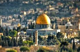 جونسون: القدس لابد أن تكون عاصمة