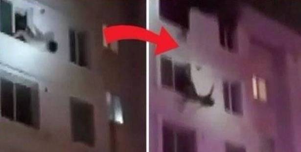 بالفيديو: لحظة إمساك رجل إطفاء بأمرأة