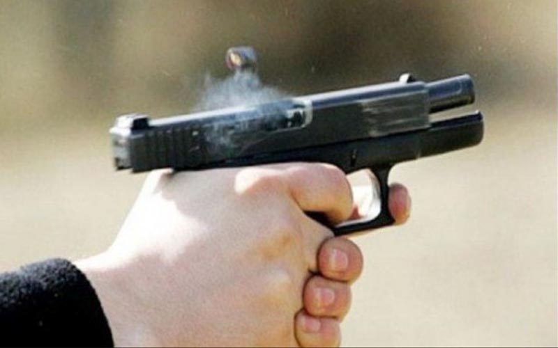 مقتل عشريني وإصابة أخر بعيار ناري