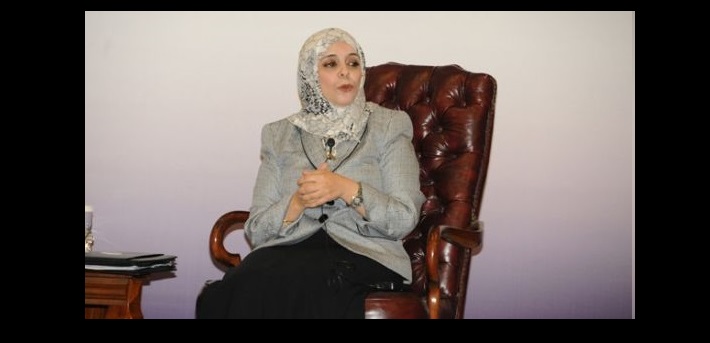 رئيسة لجنة المرأة النيابية تلتقي فعاليات