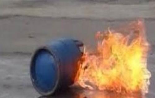 اصابتان بانفجار اسطوانة غاز في منزل
