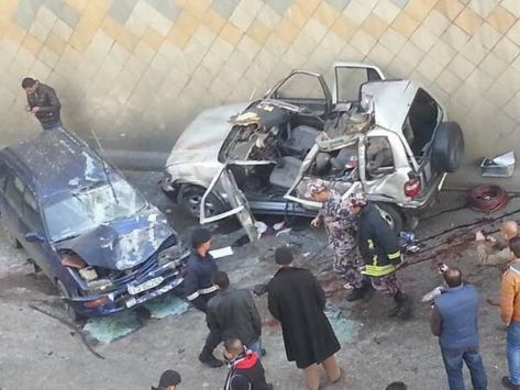 إصابة 15 شخصا بحادث تصادم مروع