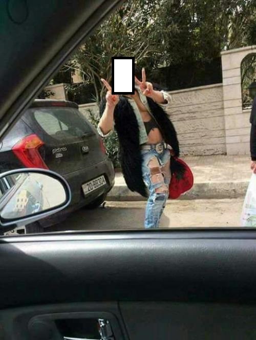 بالصور.. الامن يلقي القبض على شاب