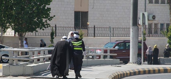 وفاة شرطية دهسا بإربد والسائق يلوذ