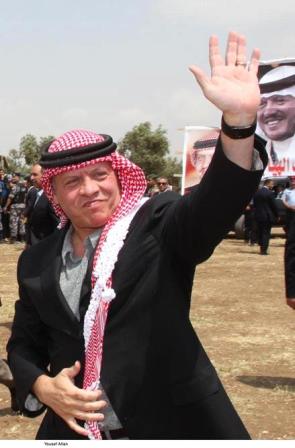 الملك في الزرقاء