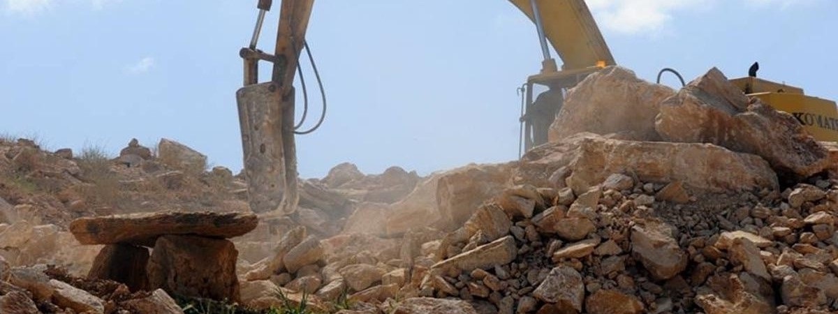 اغلاق 33 مقلعا حجريا في عجلون