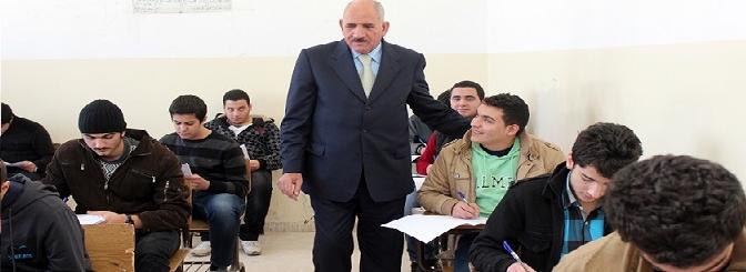 128 ألف طالب يتقدمون لامتحان (التوجيهي)