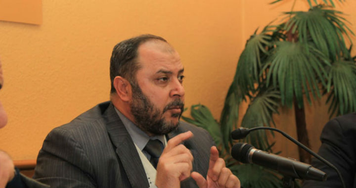مذكرة نيابية تطالب بالافراج عن زكي
