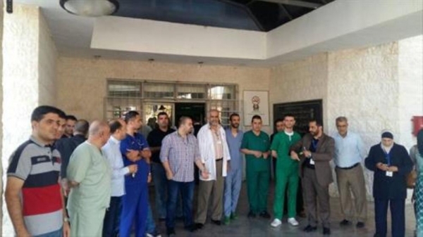 الاعتداء على طبيب وممرض واحد افراد
