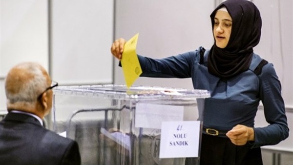 تركيا: (الحركة القومية) يحدد شروطه للمشاركة