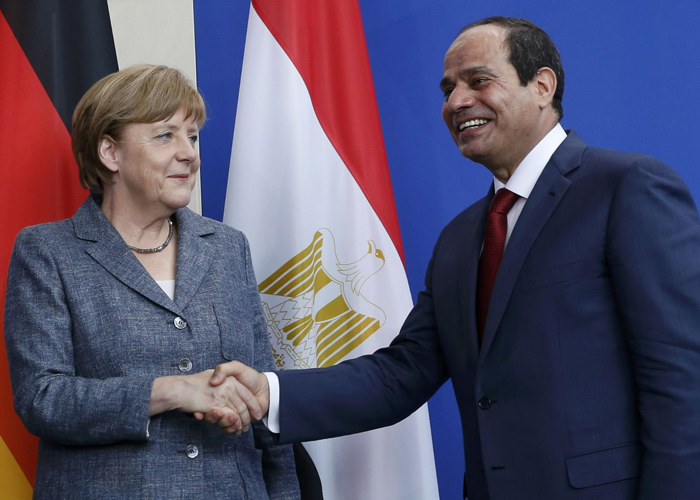 أوروبا تراجع علاقتها مع مصر حفاظا