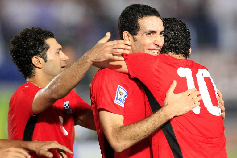 التويتر: بطاقة حمراء في وجه السيسي