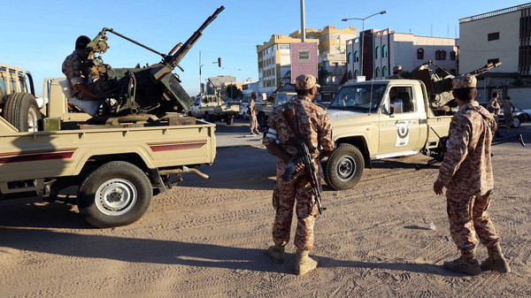 قتلى في اشتباكات بين الجيش ومتطرفين
