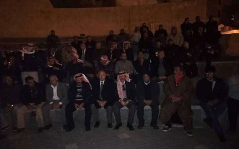 السلط تواصل احتجاجها لليوم السادس والثمانين
