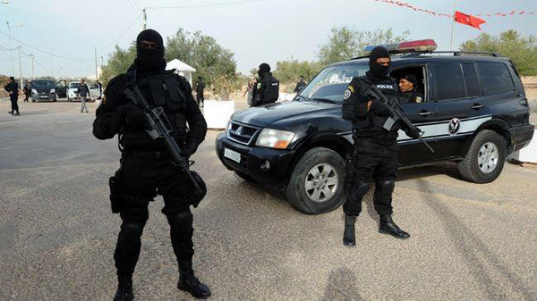 تونس: القبض على شخص (يحرض على