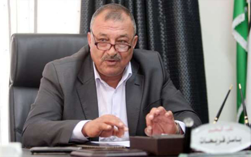 مشادة كلامية تنهي اجتماع المعلمين مع
