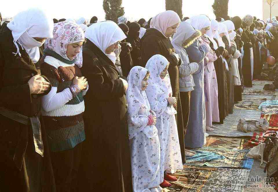 الافتاء: هذا حكم صلاة العيد للمرأة