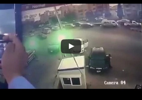 بالفيديو .. لحظة وقوع حادث تصادم
