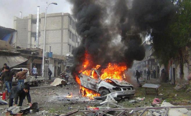 عشرات القتلى والجرحى بتفجير سيارة مفخخة