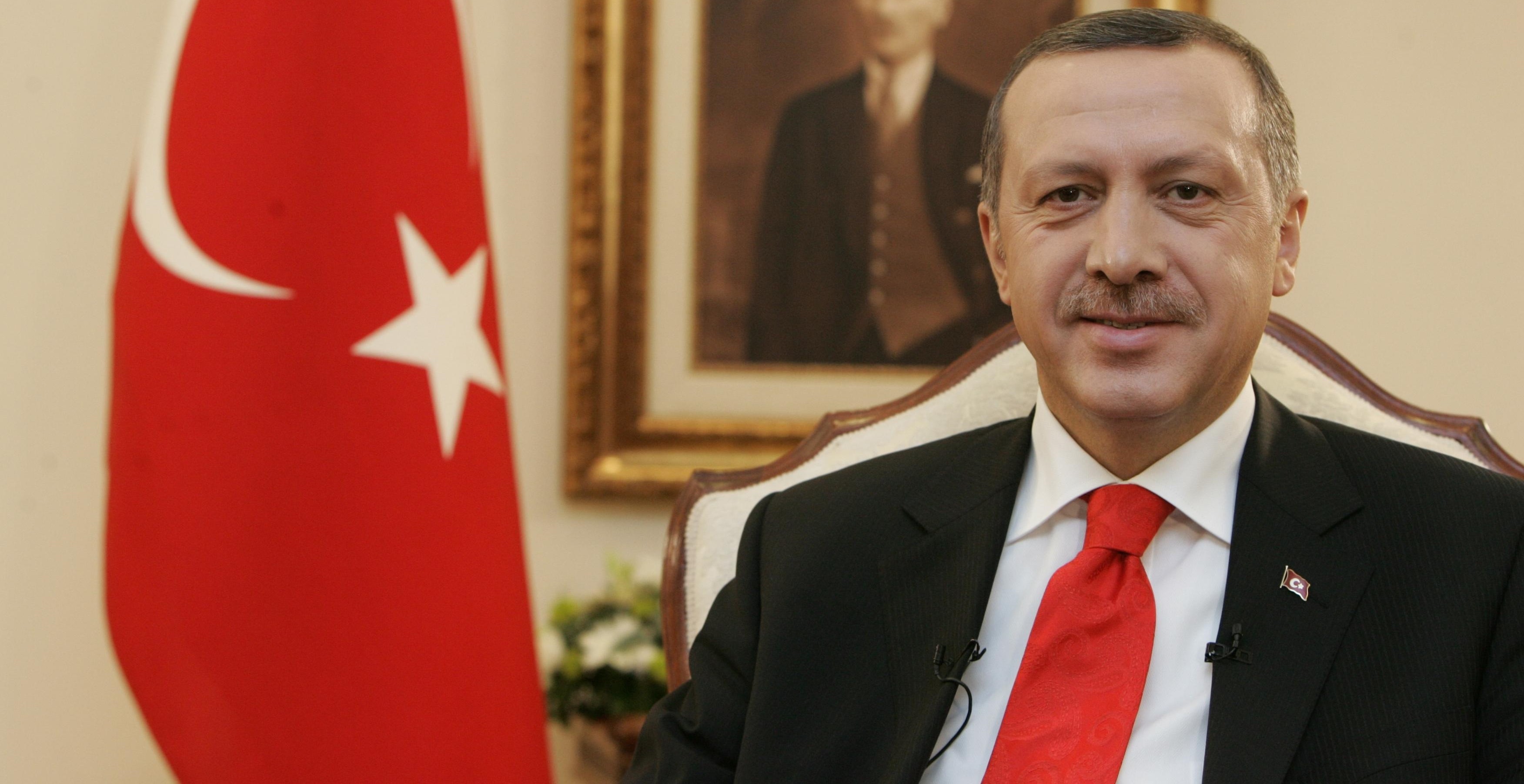 طفلة تحرج أردوغان