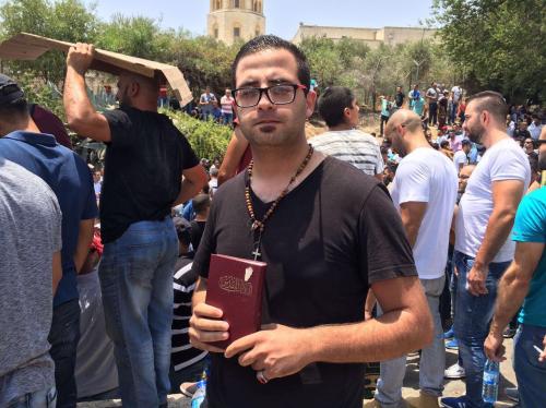مسيحيو بيت المقدس يهبون دفاعا عن