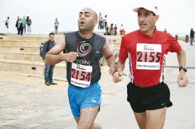 العداء الأردني الكفيف سهيل النشاش يعزز