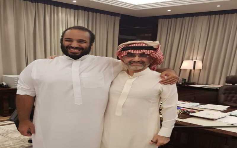 ماذا دار بين الوليد بن طلال