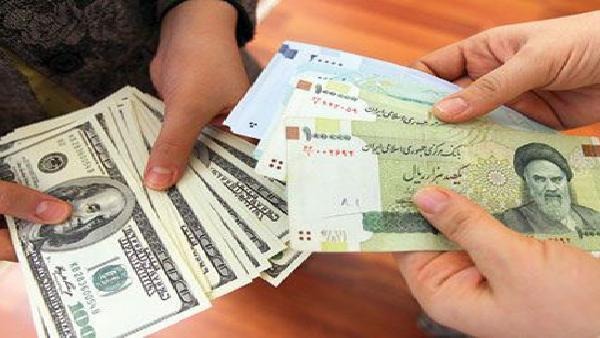 مسؤول بالبنك المركزي: الاقتصاد الإيراني سينمو