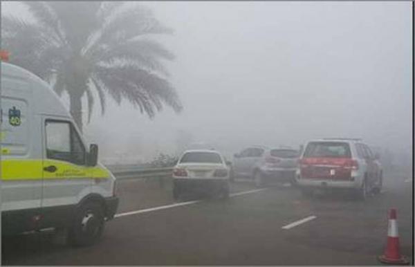 دبي: 9 إصابات بحادث مروري بين