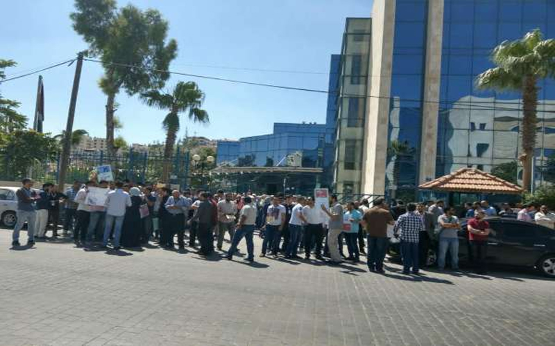 إضرابالأردن.. مئات العاملين في المواصفات يضربون