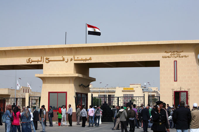 اختطاف مسافرين فلسطينيين من معبر رفح