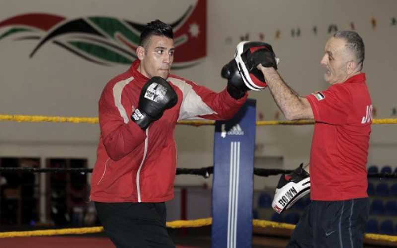 الملاكم الكسبة يحرز فضية كاس العالم