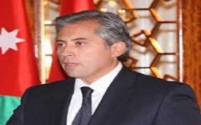 جعفر حسان لملم أوراقه وغادر مكتبه