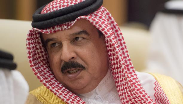 ملكالبحرينيدينمقاطعةإسرائيل.. . والمغردون يرفضون التطبيع