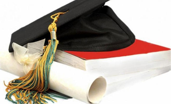 إغلاق جمعية تمنح دكتوراه تقديرية بشكل