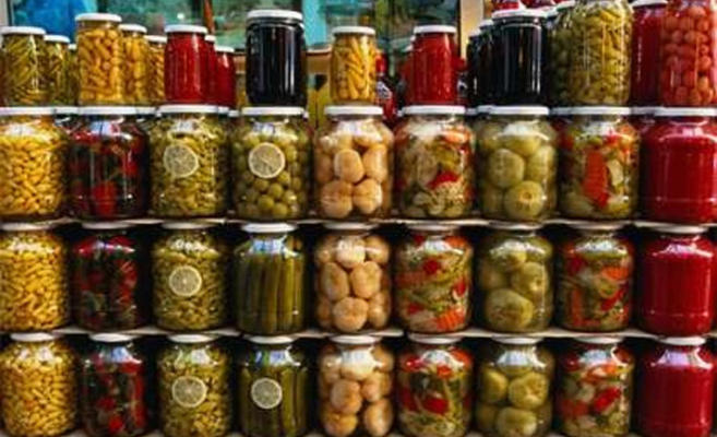 اغلاق اربع مؤسسات تجارية في الاغوار