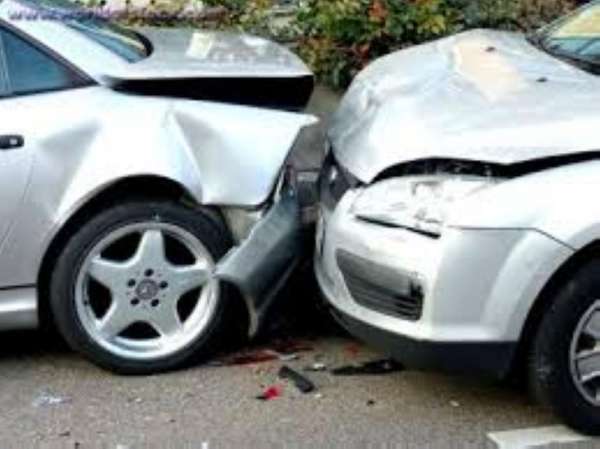 وفاة شخص وإصابة آخر اثر حادث