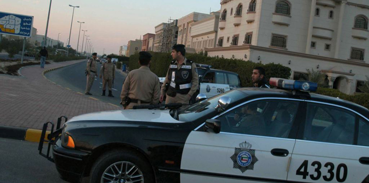 بالفيديو.. اندلاع مشاجرة بين شبان واعتداء