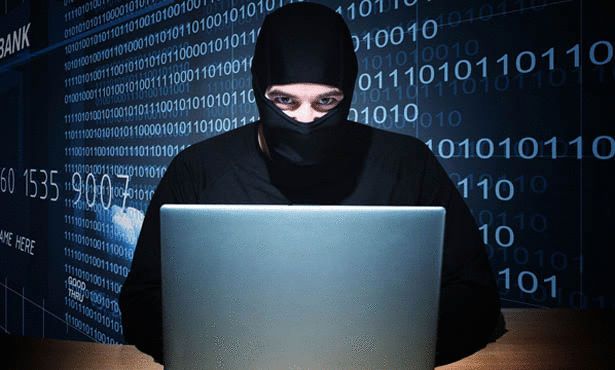 قراصنة يسرقون بيانات من 200 ألف
