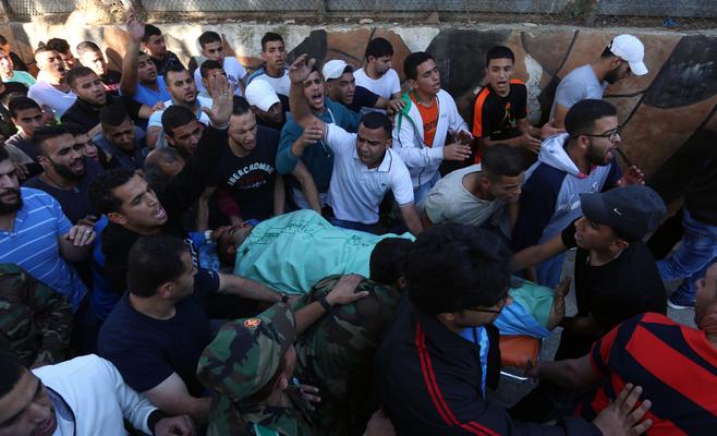 استشهاد فلسطيني برصاص ضابط إسرائيلي جنوب