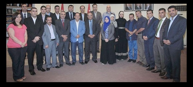 16 صحفيا وصحفية يؤدون اليمين القانونية..