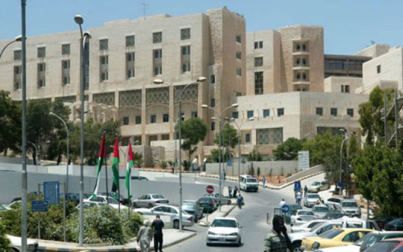 نقابة الممرضين تدين الاعتداء على اربعة