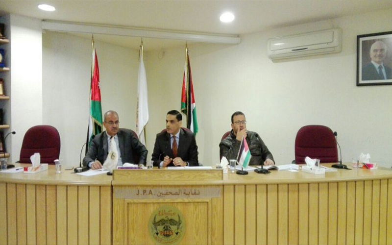 «الصحفيين» تقر «التقريرين» وسط حضور ضعيف