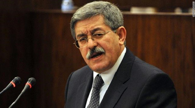 أحمد أويحيى زعيما لحزب التجمع الوطني