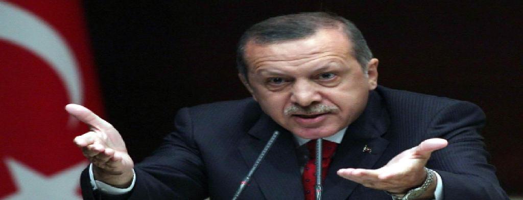 بعد التهديد بإعدامه.. أردوغان: (أنا أرتدي