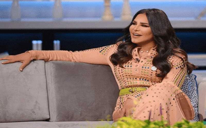 أحلام ترتدي فستانا بقیمة 26 ألف