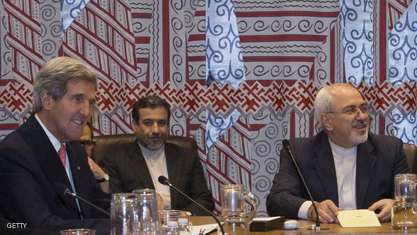 النووي الإيراني.. كيري يعلن حل بعض