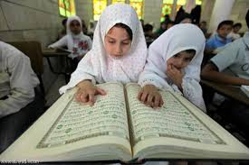 تخريج دفعة من حفظة القران الكريم