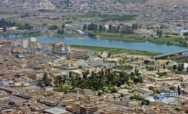 القوات العراقية تستعيد القسم الشرقي من